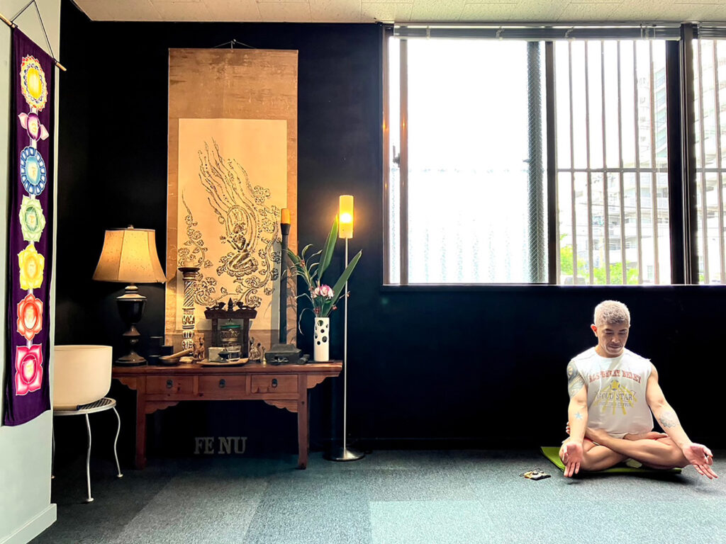 fe-nu yoga studio
