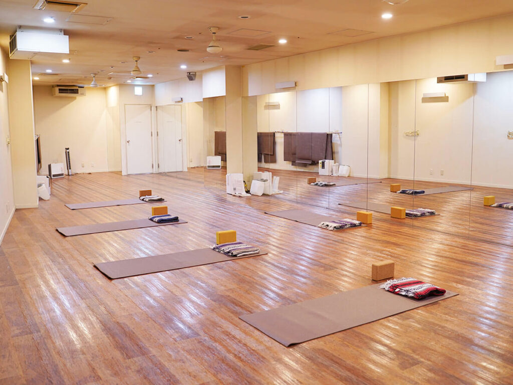 zen place yoga 梅田